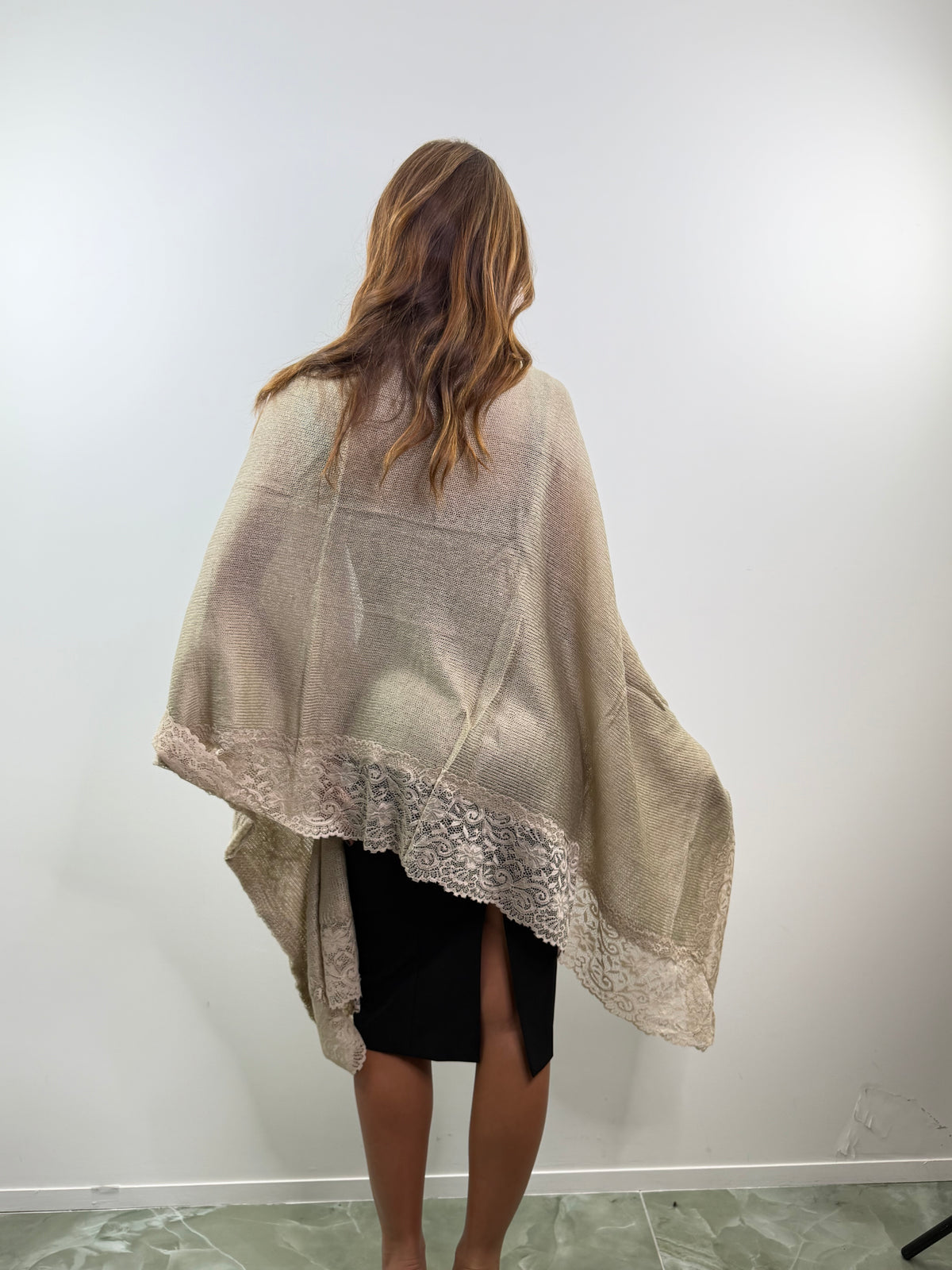 Stola Mademoiselle- Beige