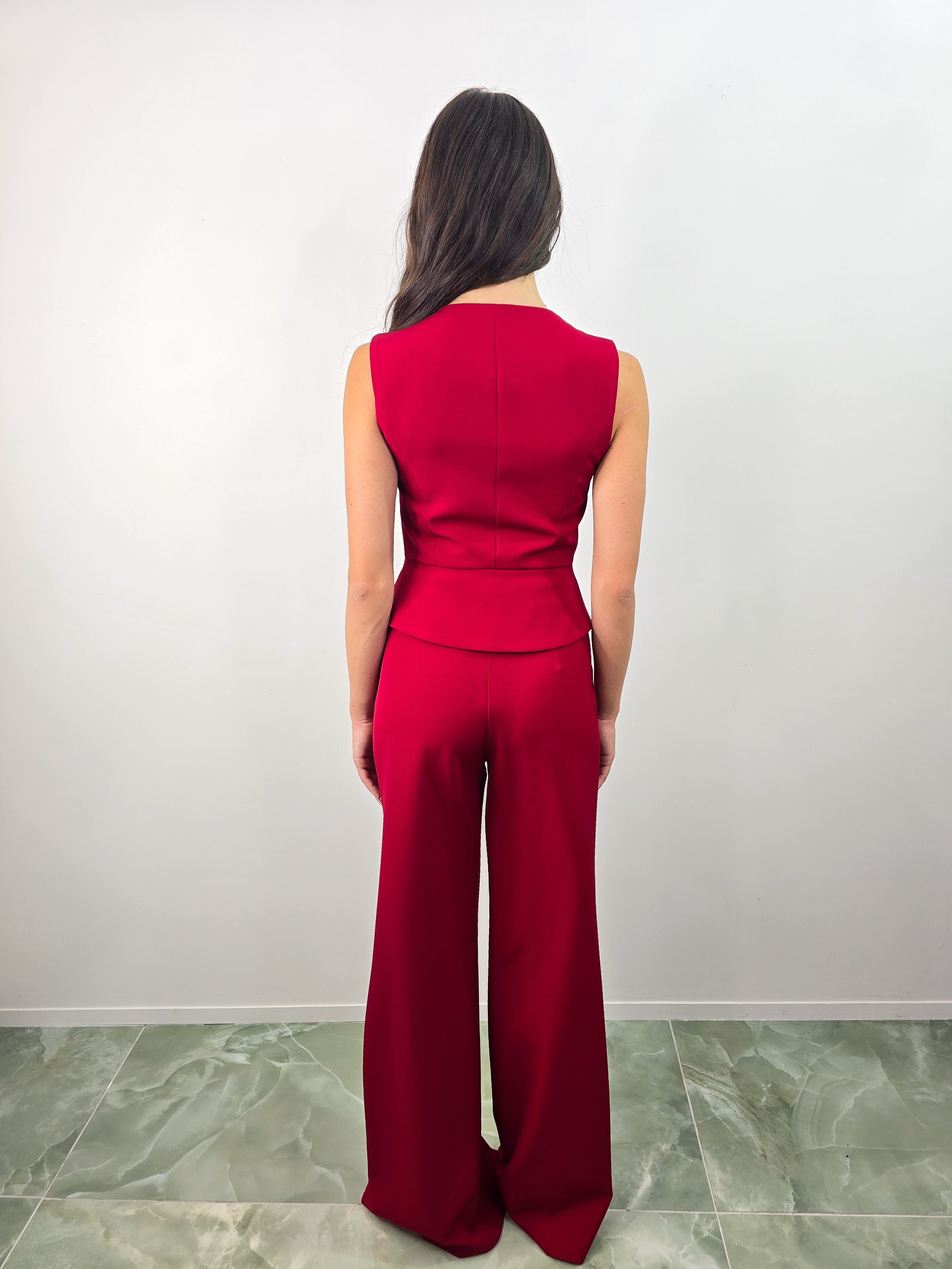 Completo Dark red