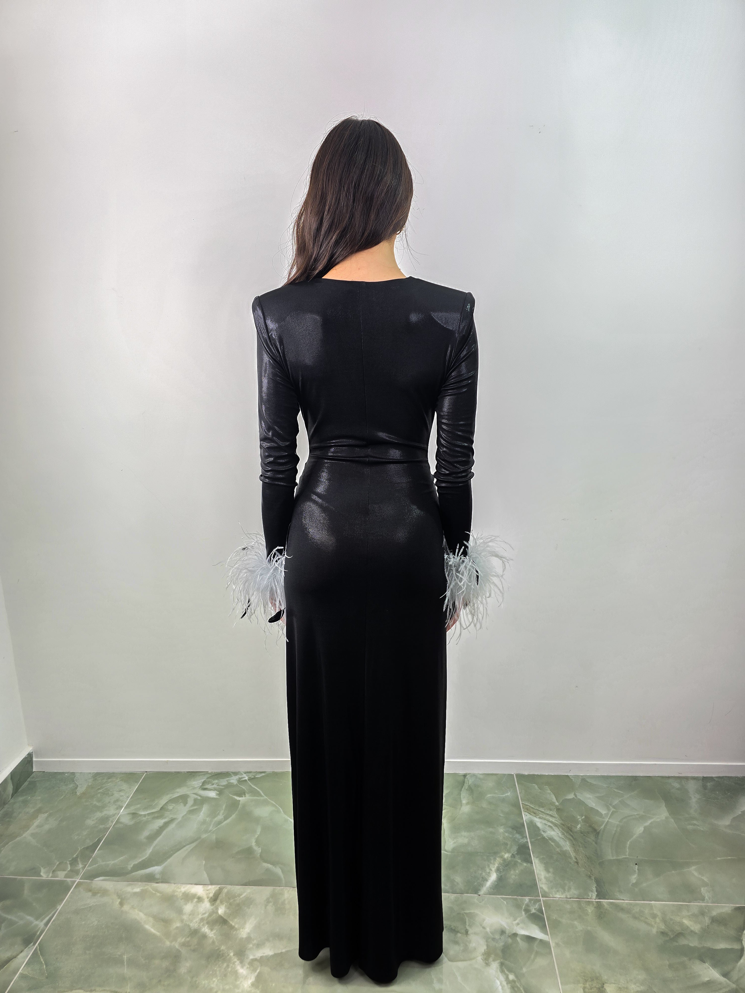 Dramèe dress con maniche piumate