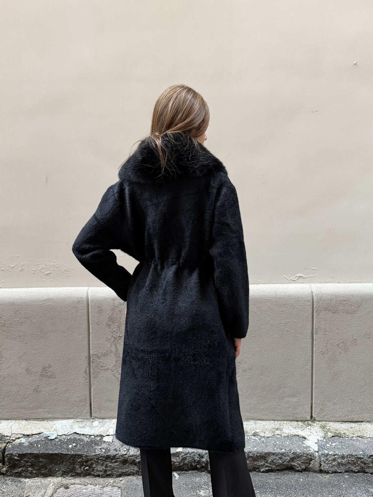 Cappotto lungo ecopelliccia