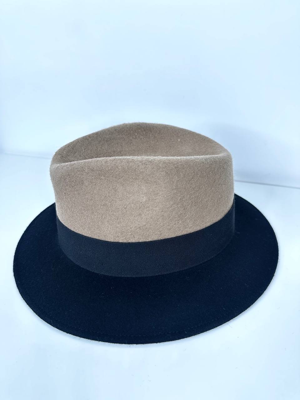 Cappello in feltro Alessandra Cruciani