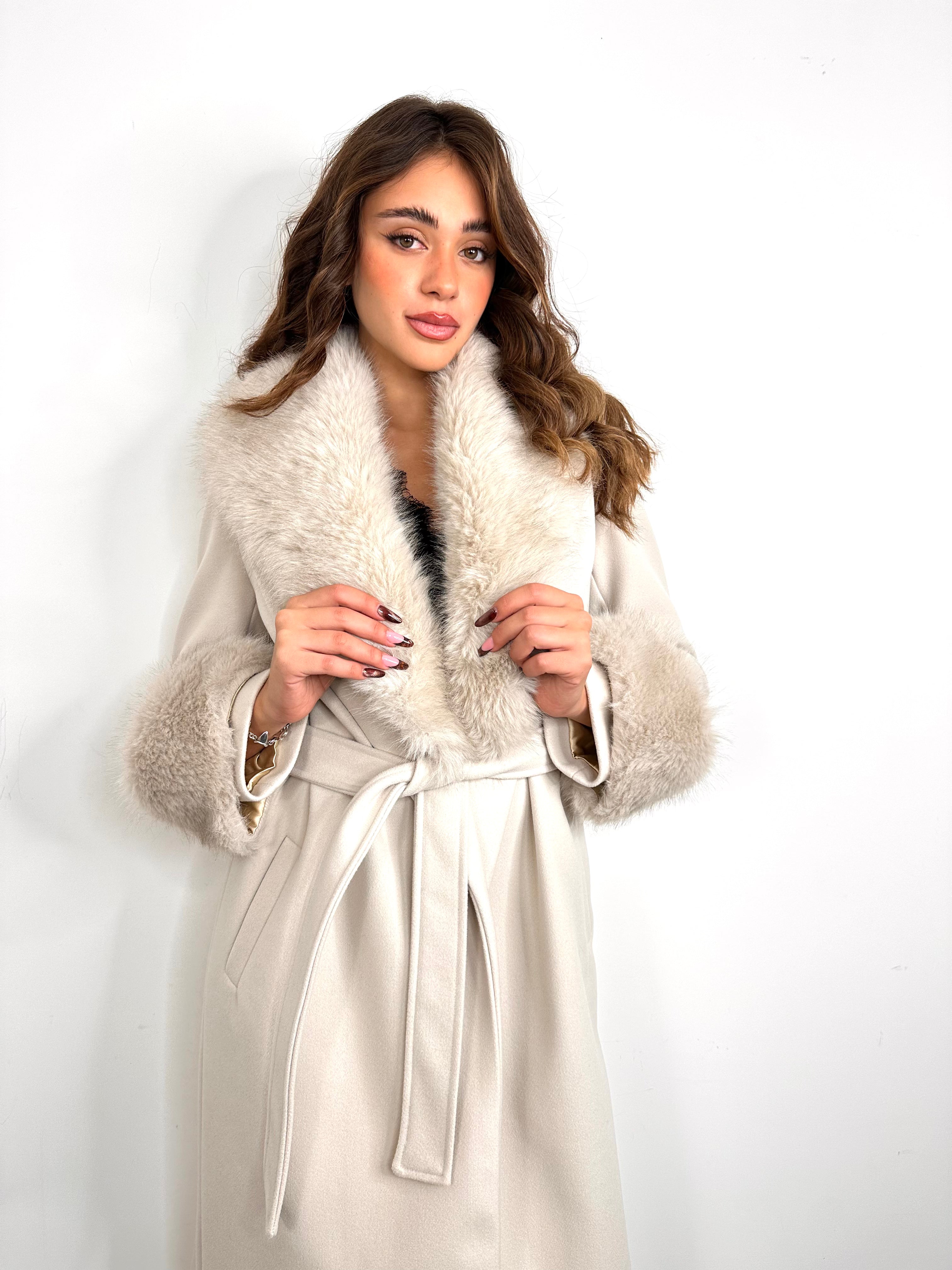 Cappotto in eco-pelliccia