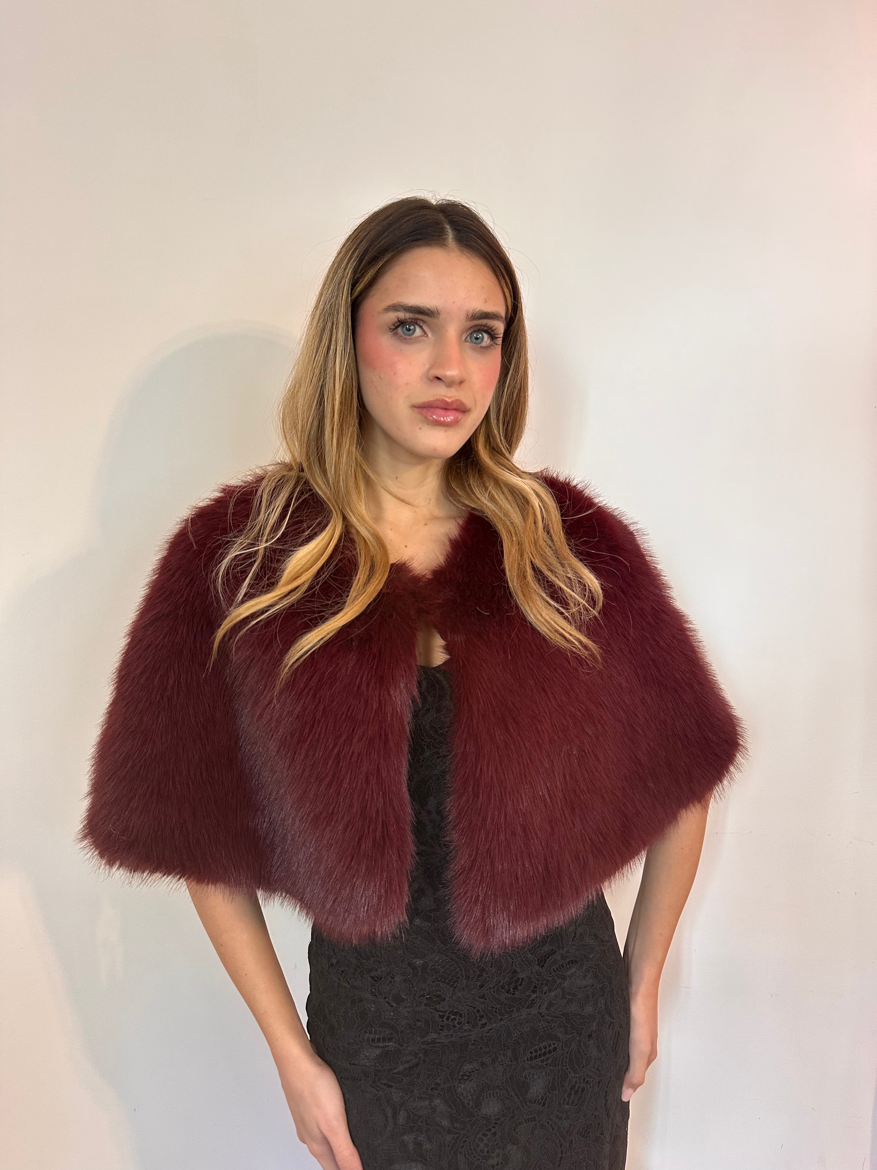 Mantella Coco eco-pelliccia