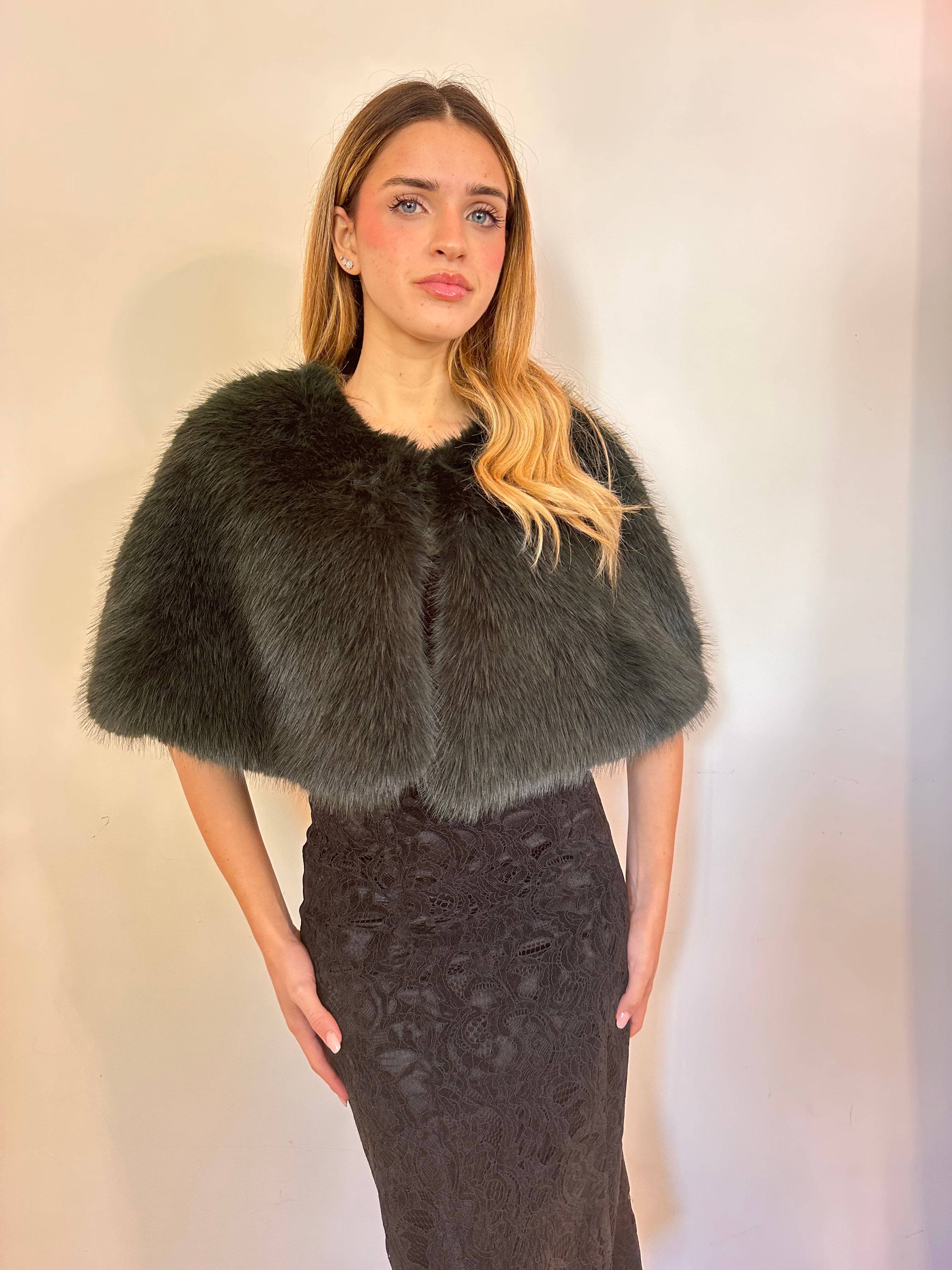 Mantella Coco eco-pelliccia