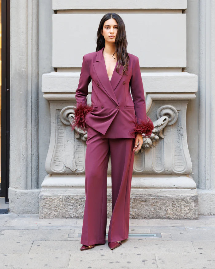 Tailleur Andy Vino piume su maniche