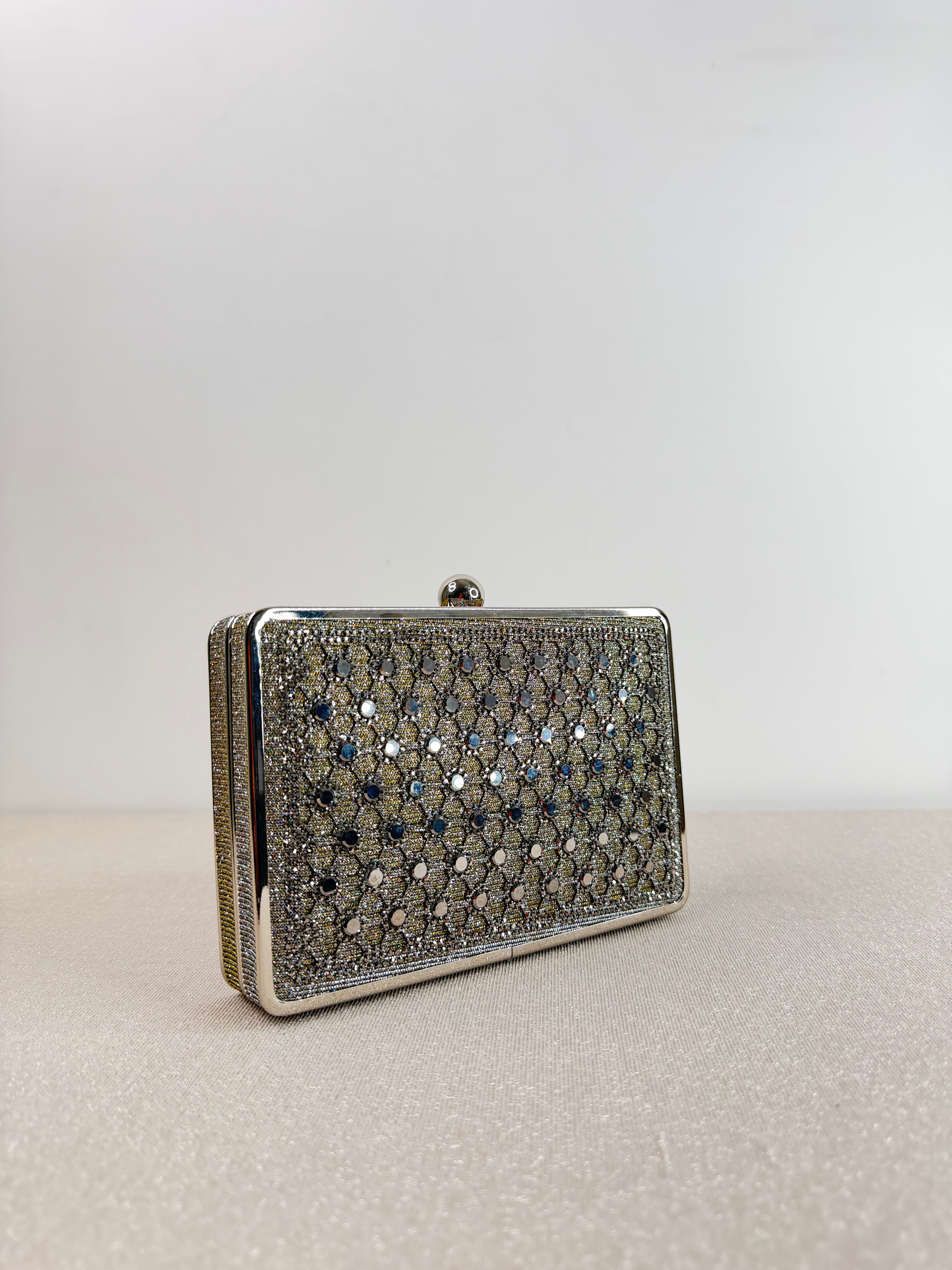 Clutch con strass