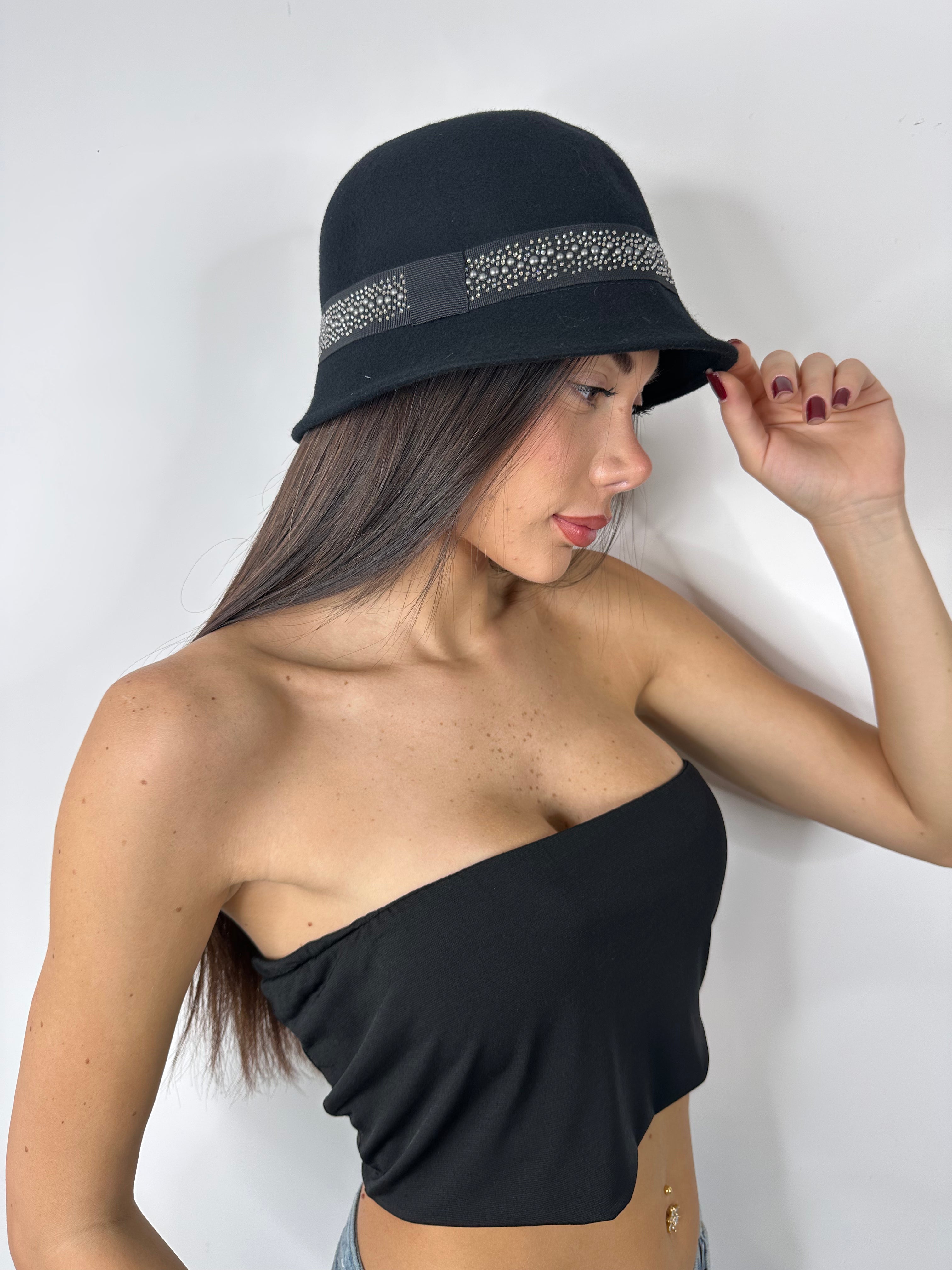Cappello Cloche Alessandra Cruciani