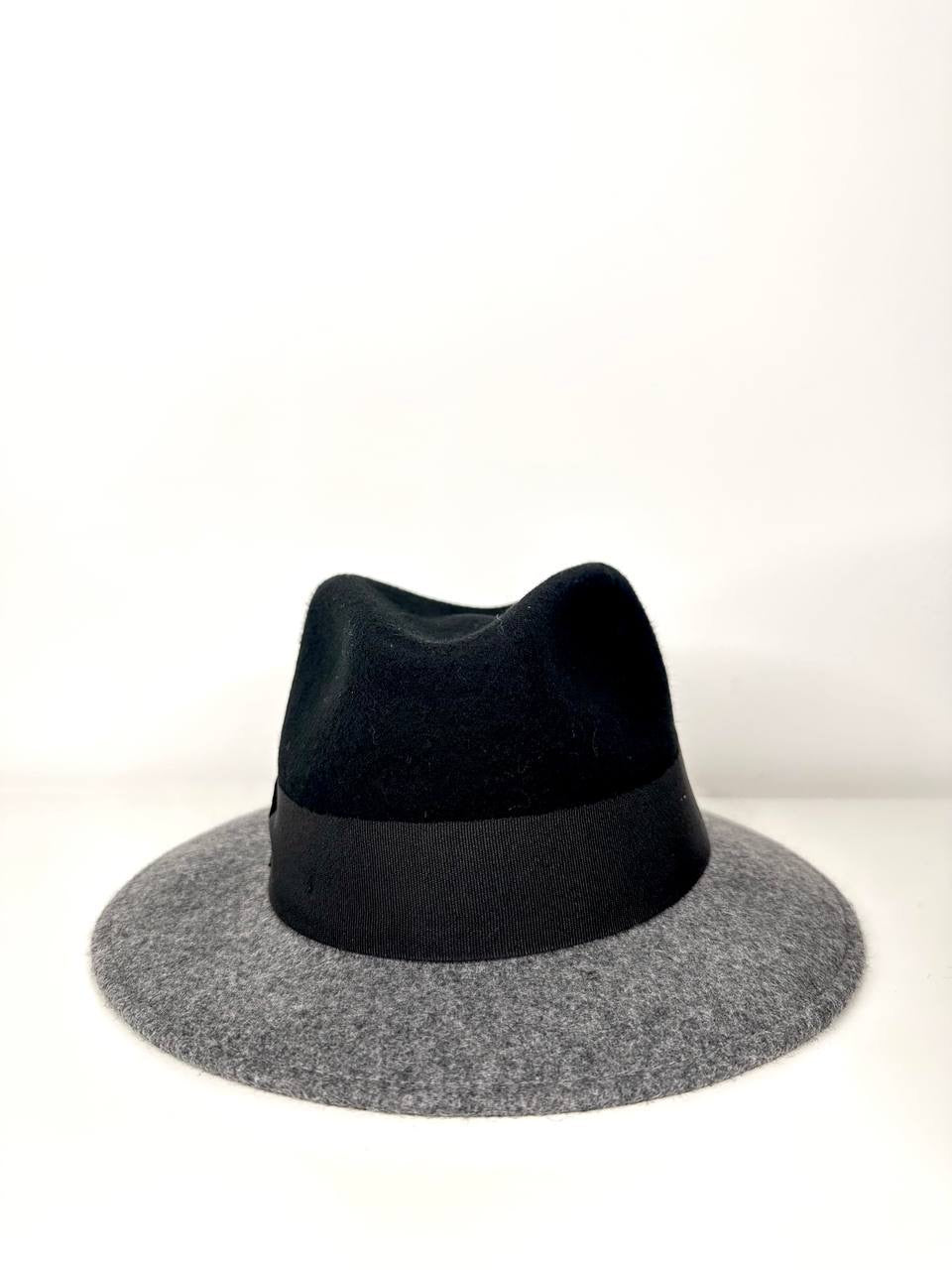 Cappello in feltro Alessandra Cruciani