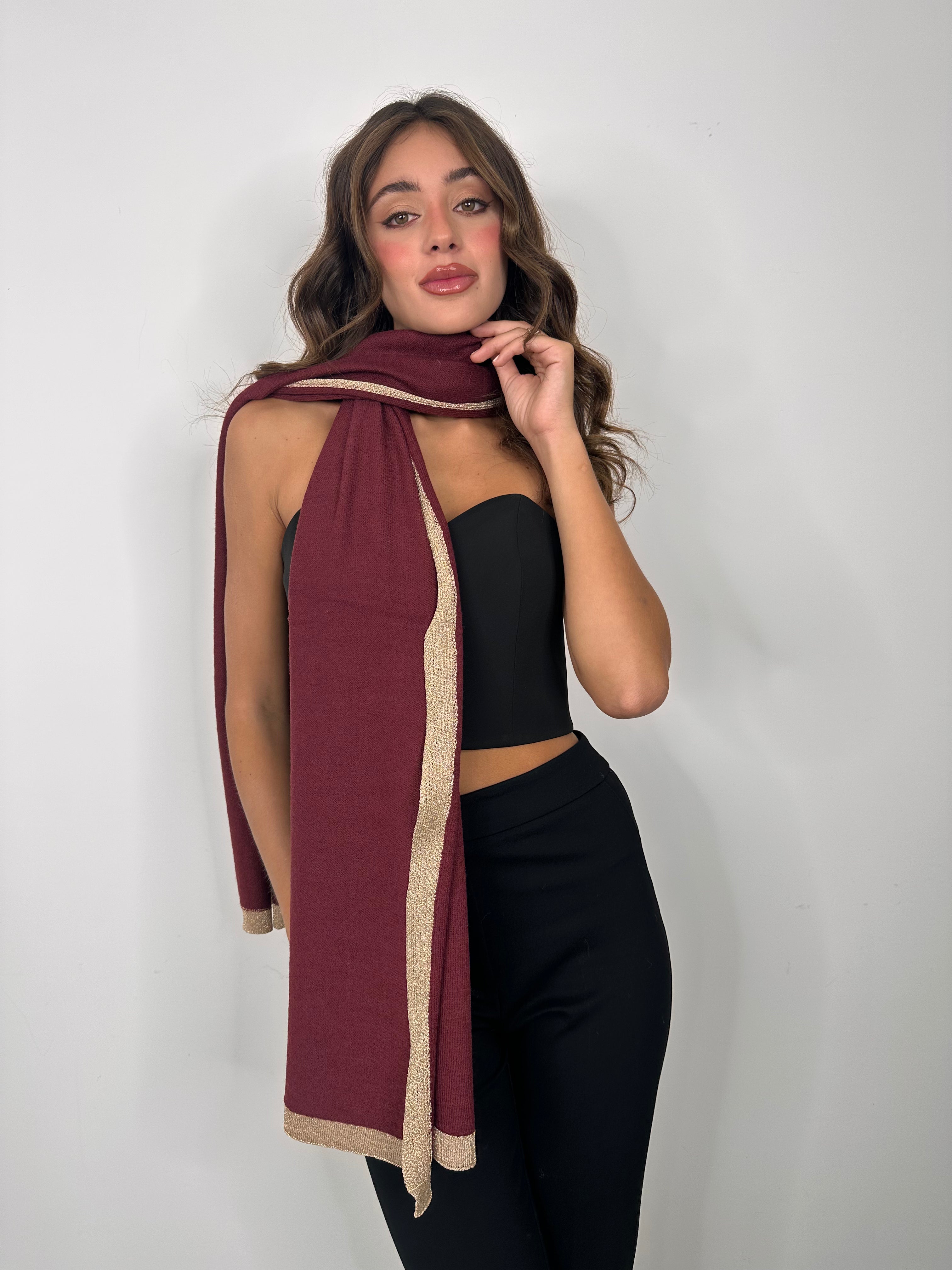 Stola Madame