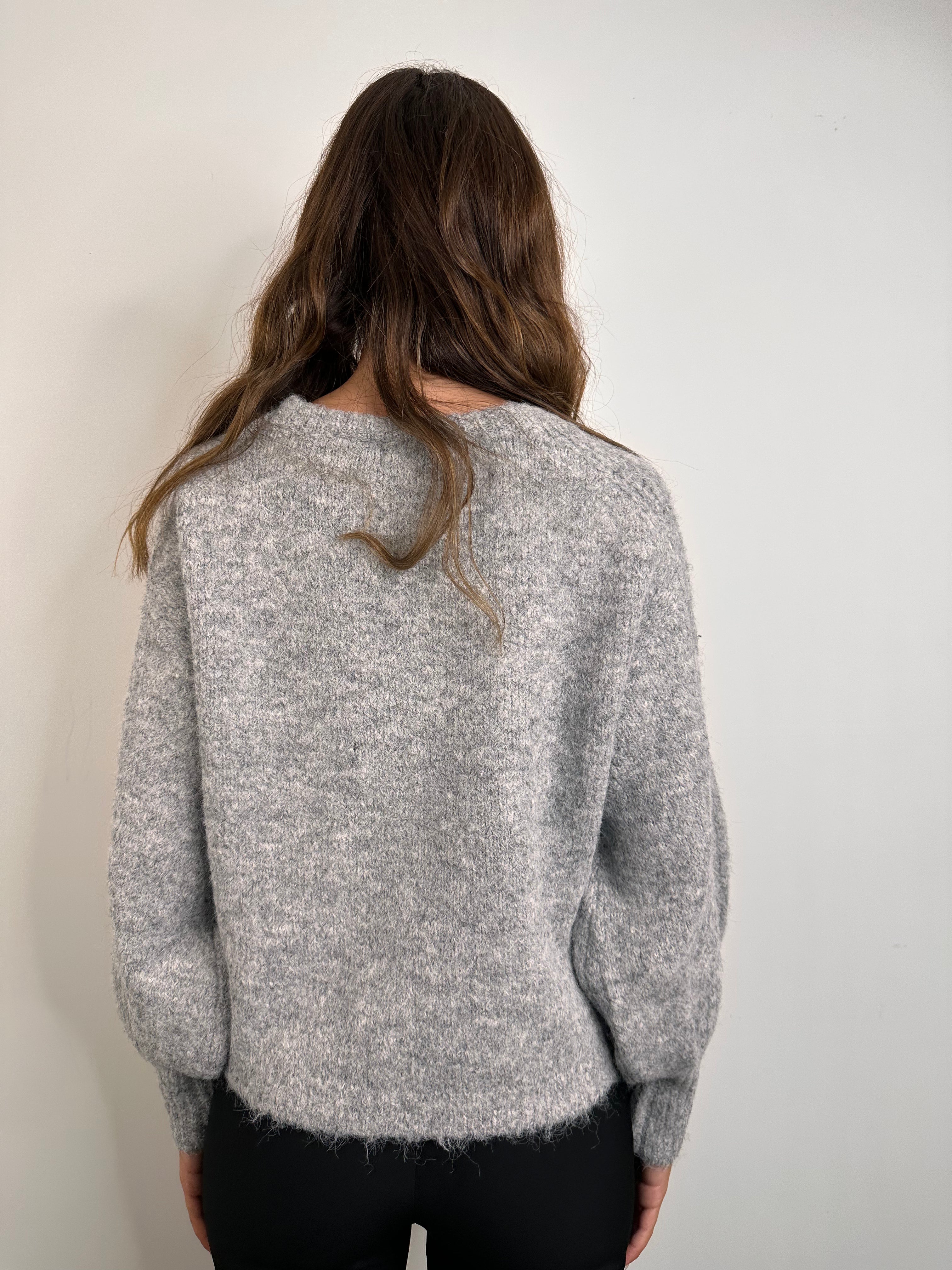 Maglione con ricamo in fiore